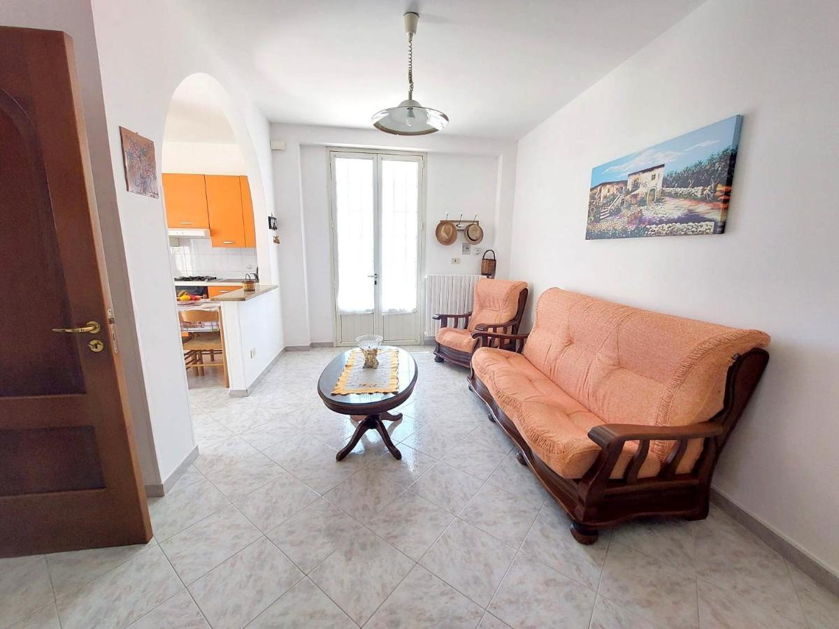Casa Vacanza In Salento Tiggiano エクステリア 写真